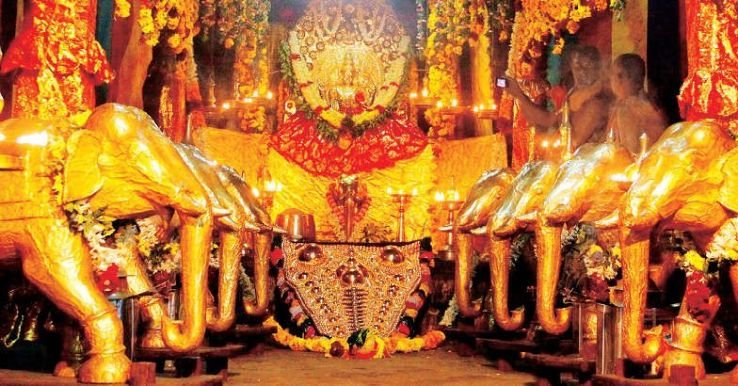 ഏറ്റുമാനൂർ മഹാദേവ ക്ഷേത്രത്തിലെ ഏഴരപ്പൊന്നാന