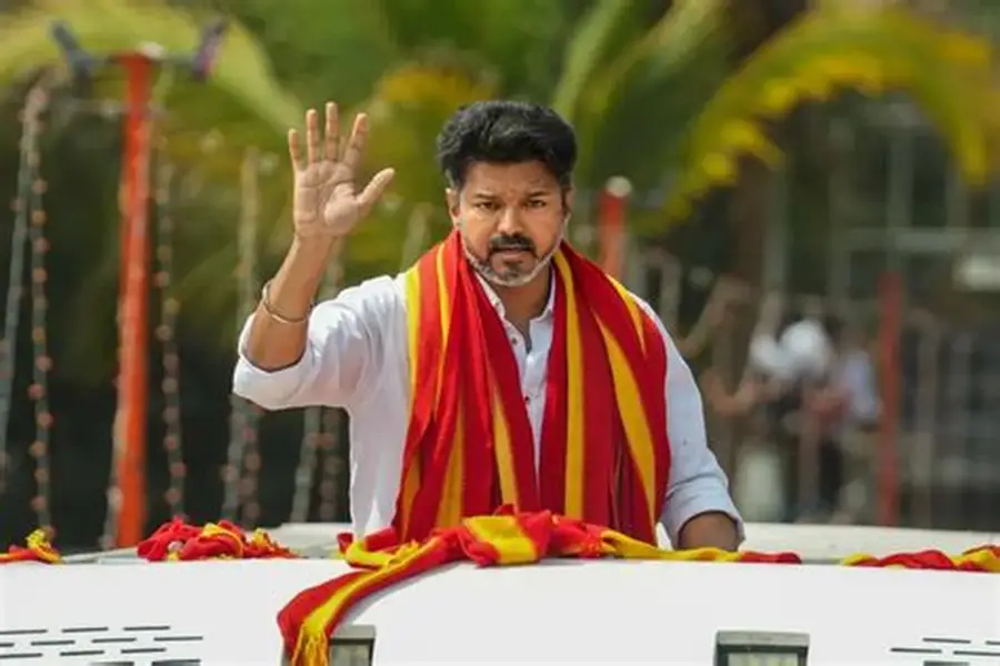 ടിവികെ സർക്കാരിനെ അട്ടിമറിക്കാൻ ശ്രമിച്ചെന്ന ആരോപണത്തിൽ തമിഴ്നാട്ടിൽ മൂന്ന് പേർ അറസ്റ്റിൽ