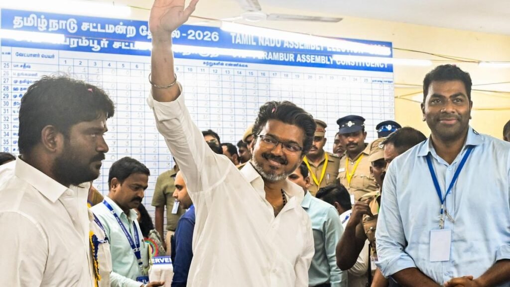 മദ്രാസ് ഹൈക്കോടതിയുടെ ഉപതിരഞ്ഞെടുപ്പ് സ്റ്റേ ഉത്തരവ്.
