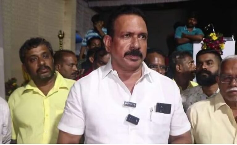 ചേന്തി അനിൽ, പ്രതിപക്ഷ നേതാവ് വി.ഡി. സതീശൻ