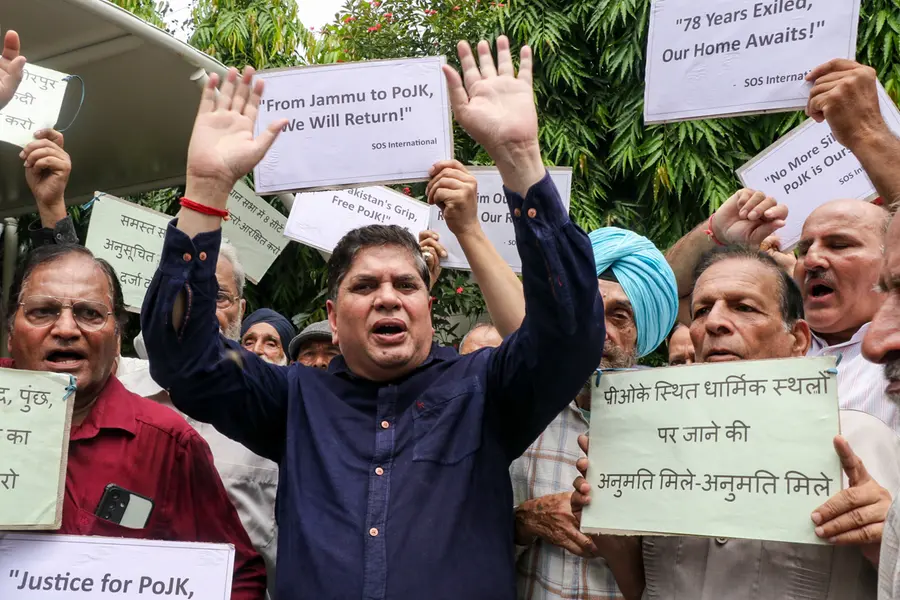 Jammu refugees protesting against Pakistan for PoK liberation